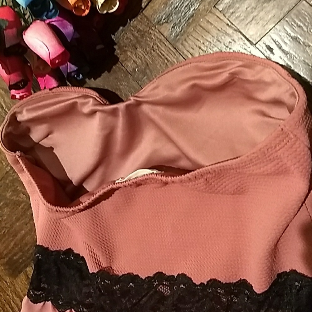💞Wild Daisy💗strepless dressvery pretty👗 size(L) - Picture 7 of 8